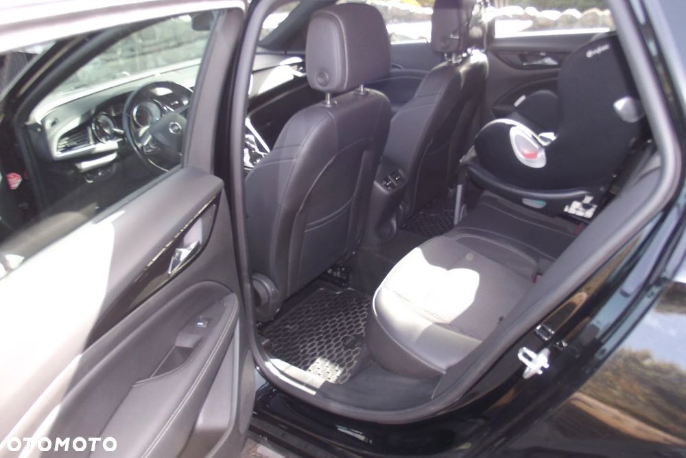 Opel Insignia - 7