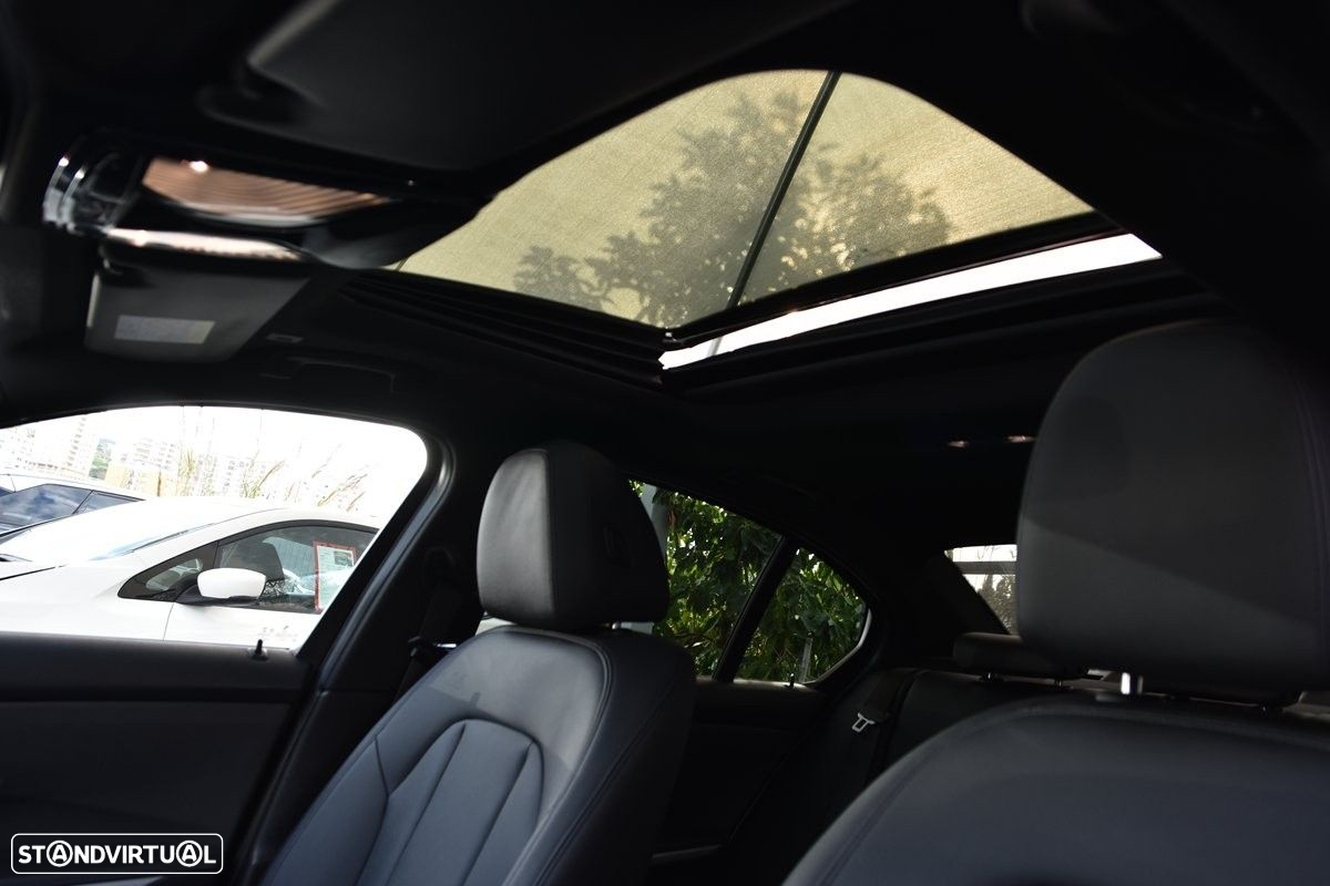 BMW 318 d Auto - 27