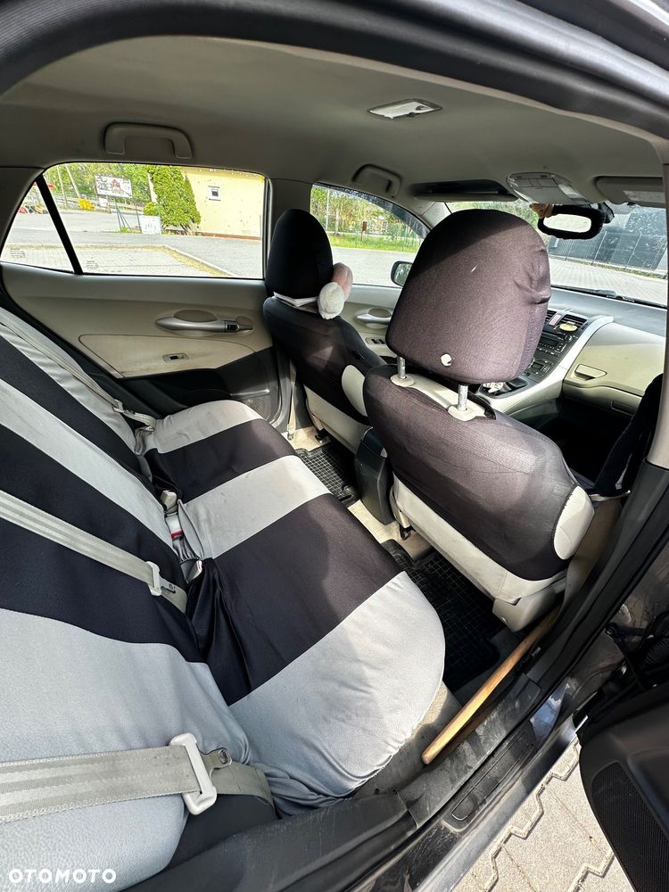 Toyota Auris 2.0 D-4D Sol - 29