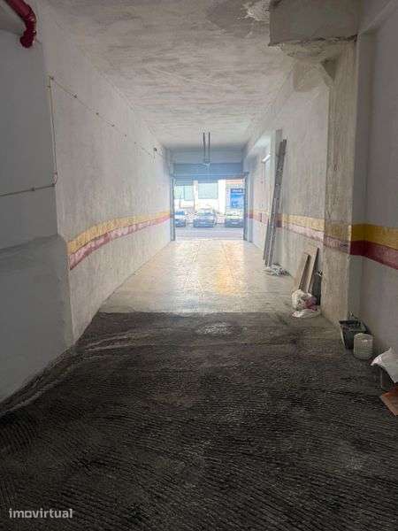 Garagem armazem em Massama Norte 260m2 - Grande imagem: 2/8