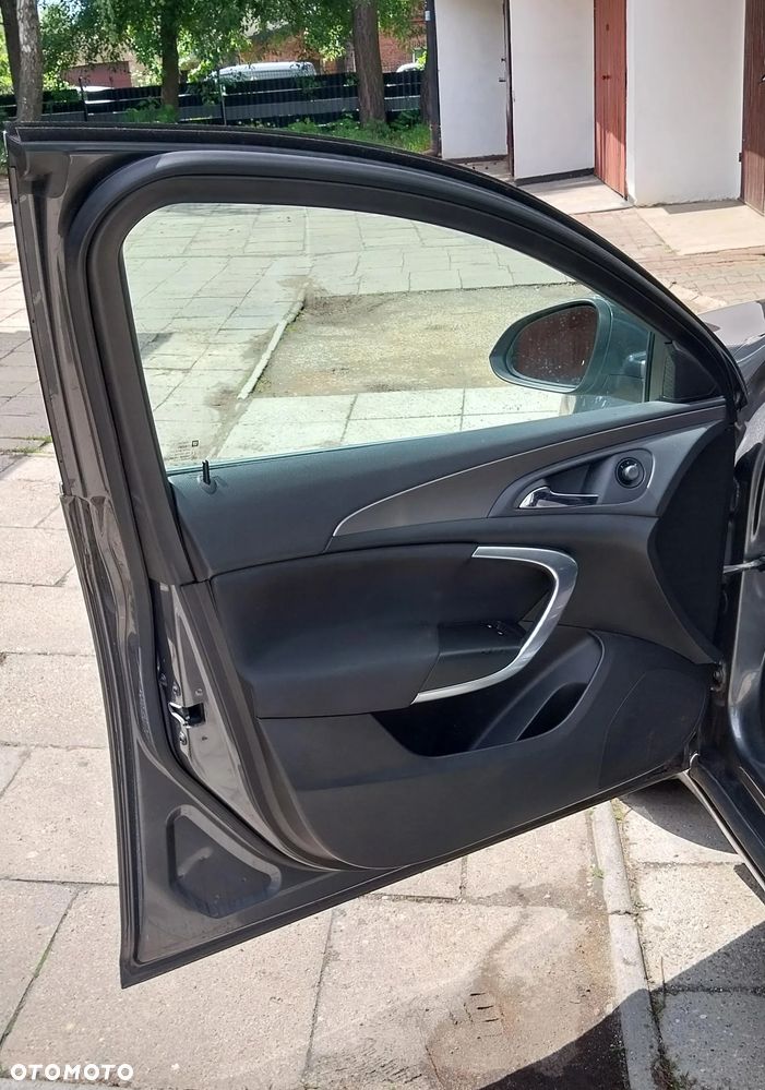 Opel Insignia 2.0 CDTI - 8