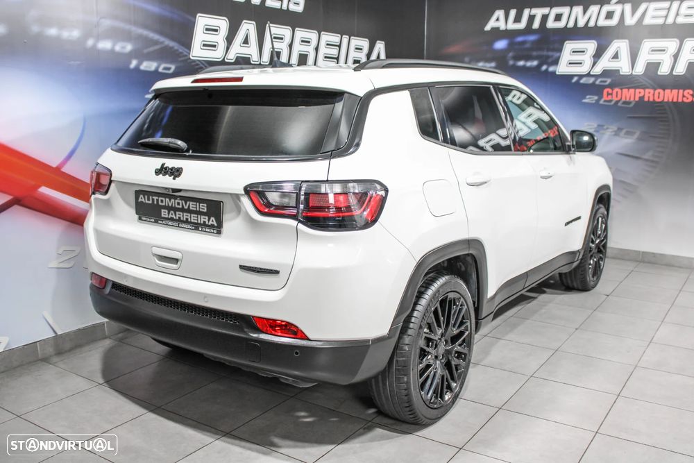 Jeep Compass 1.6 MultiJet Night Eagle - 18