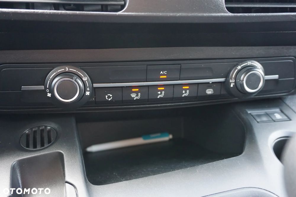 Toyota Proace City - 23