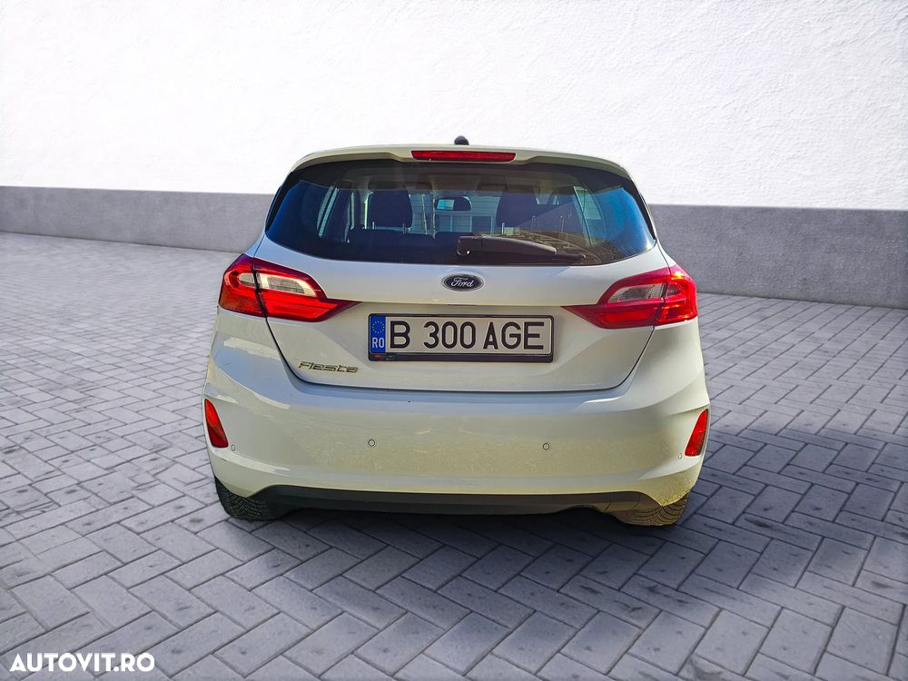Ford Fiesta 1.1 Trend Connected - 2