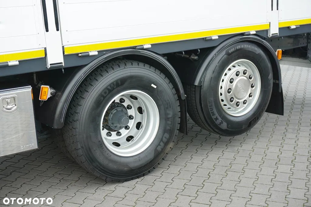 Scania P 320 / 6 X 2 / SKRZYNIOWY + HDS / HIAB 211 EP - 5 / OŚ SKRĘTNA   / WYS. 14 M - 29