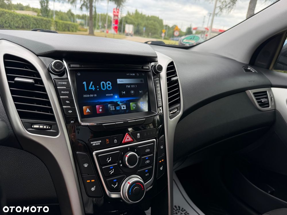Hyundai i30 1.4 Premium - 8
