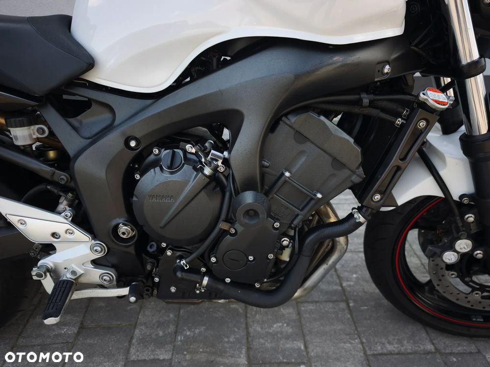 Yamaha FZ6 - 13