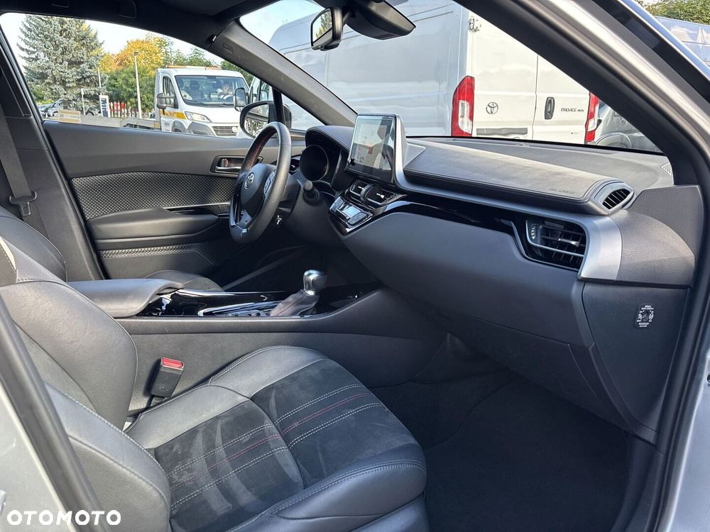 Toyota C-HR 2.0 Hybrid GR Sport - 25