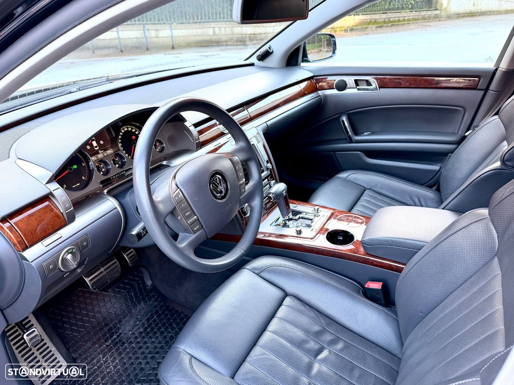 VW Phaeton 3.0 TDi V6 Tip.4Motion 5L - 12