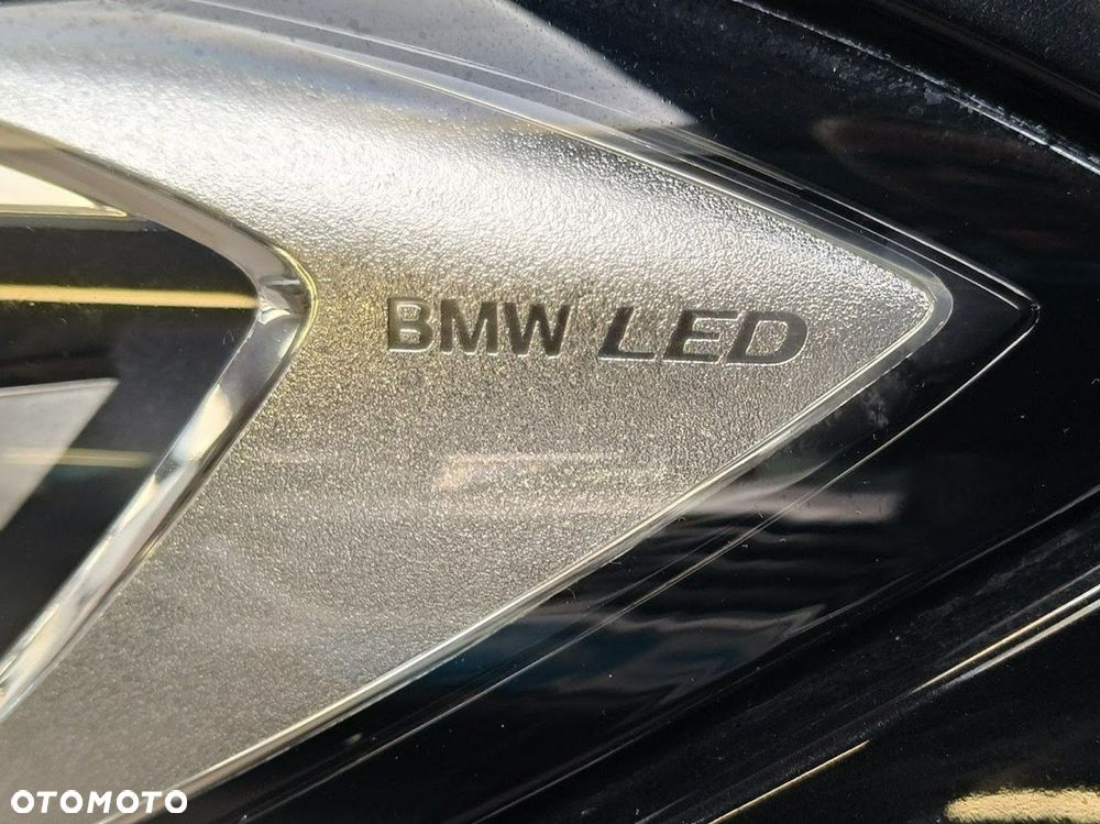 BMW Seria 3 320i M Sport - 8