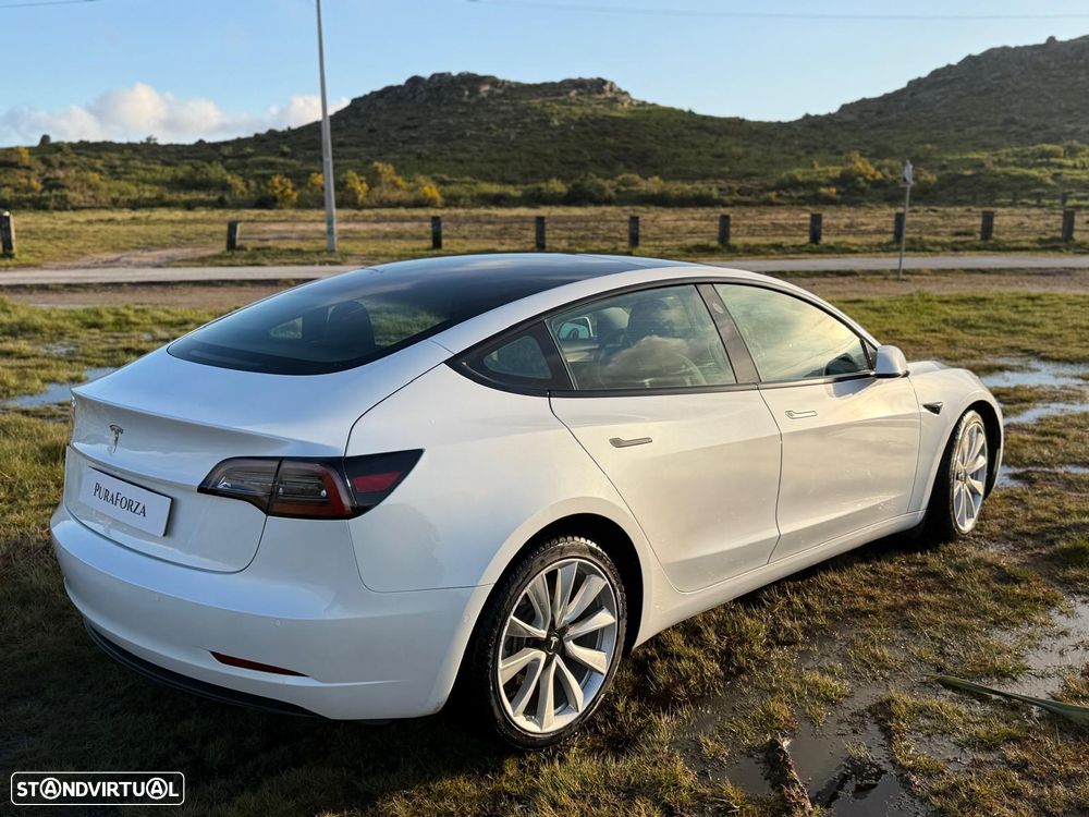 Tesla Model 3 Tração Traseira - 3