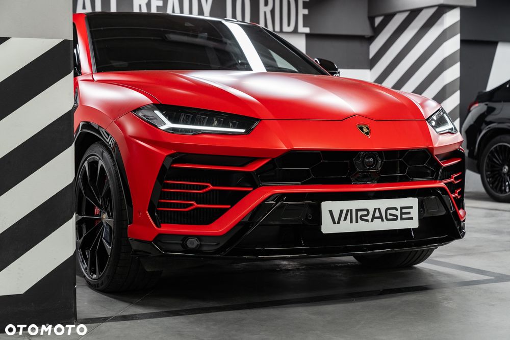 Lamborghini Urus Standard - 5