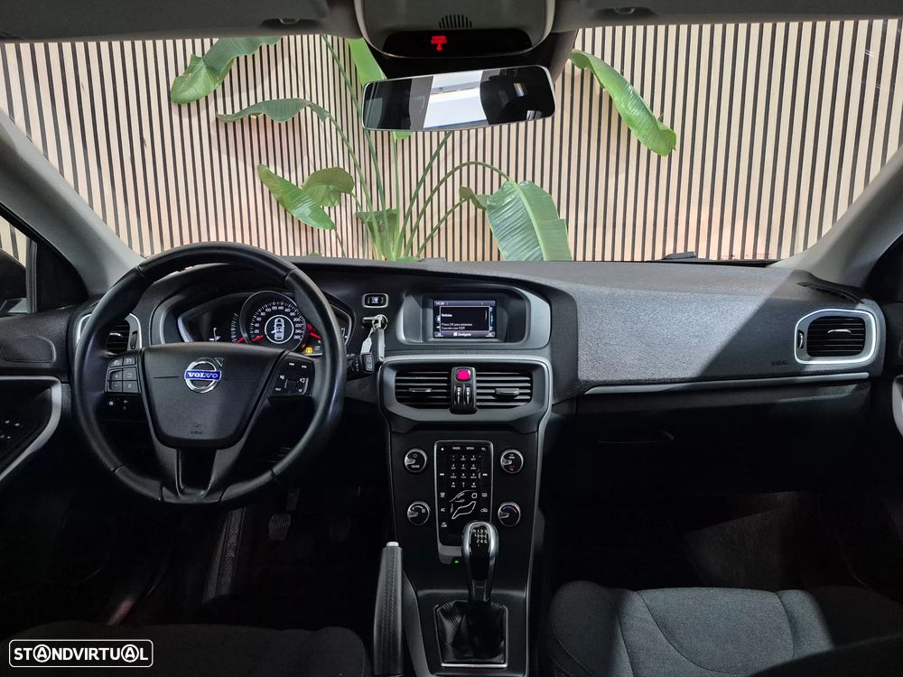 Volvo V40 1.6 D2 Eco Momentum - 13