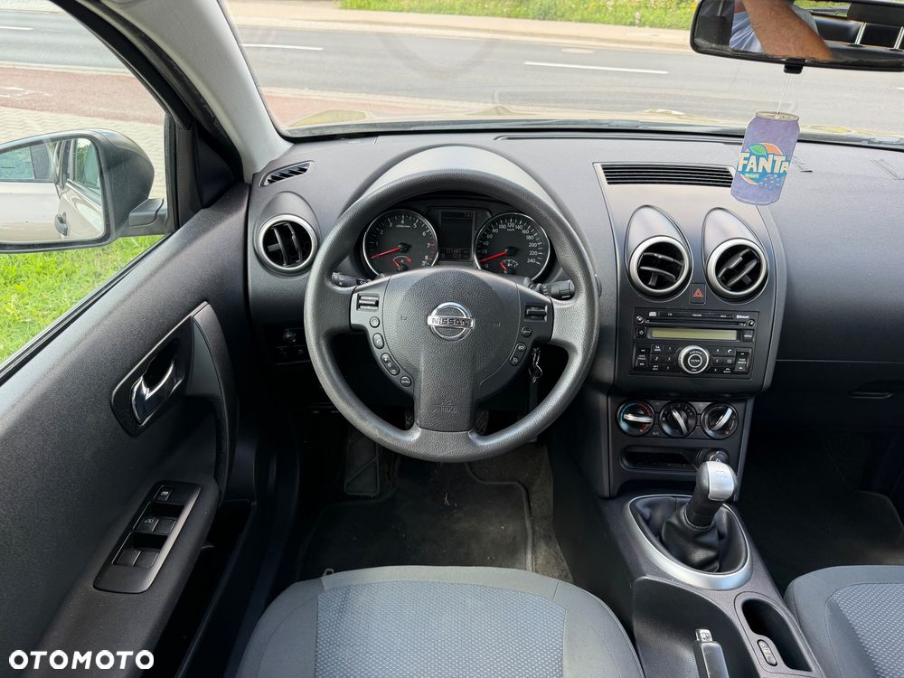 Nissan Qashqai 1.6 Tekna - 24