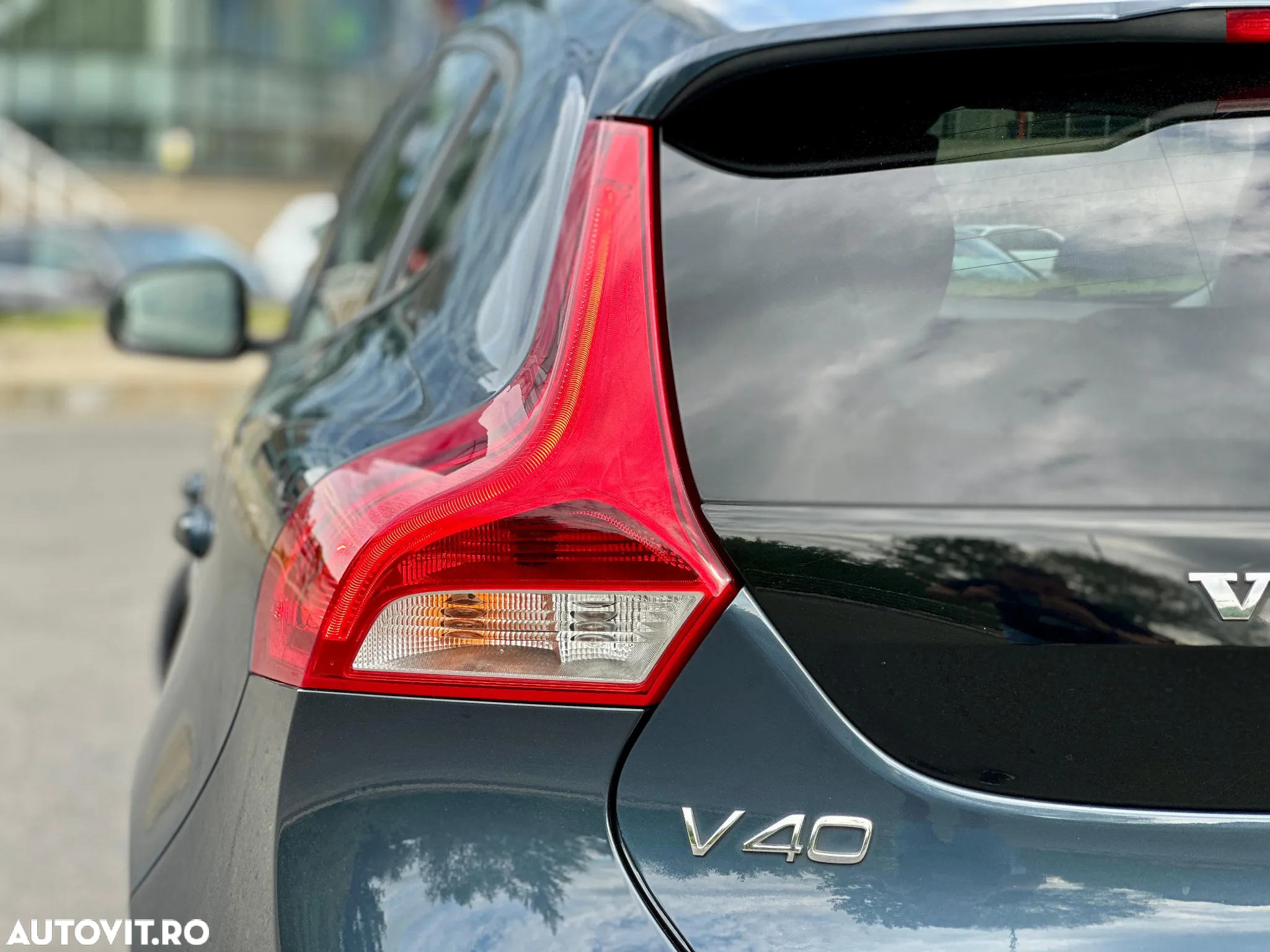 Volvo V40 D2 Summum - 10