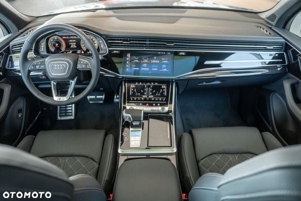 Audi Q7 - 25