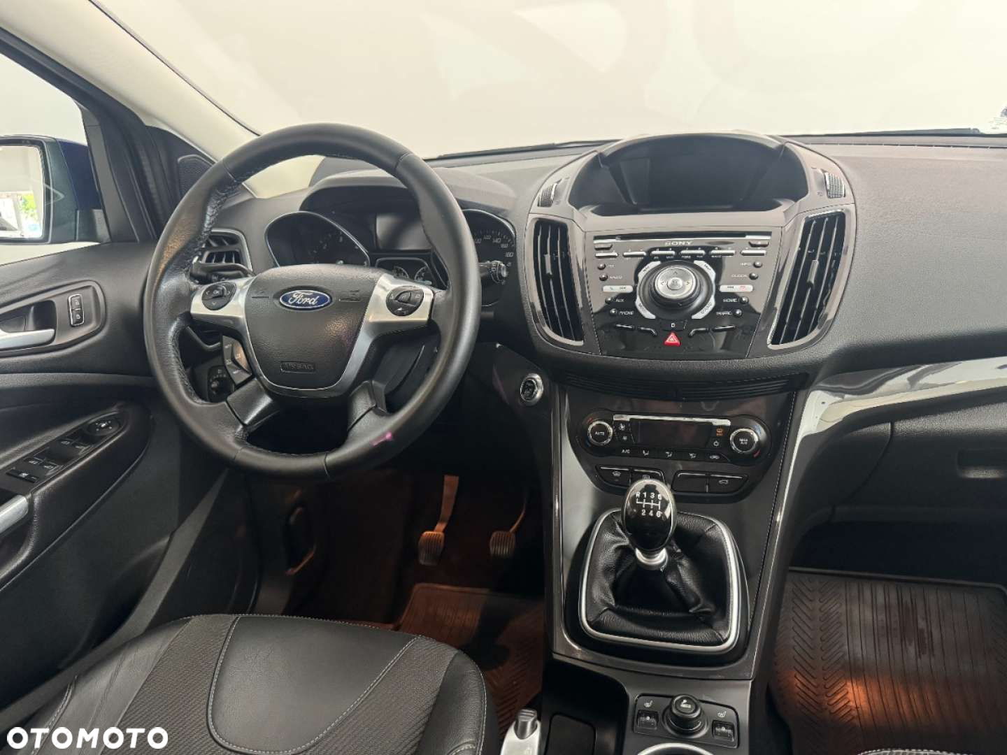 Ford Kuga - 7