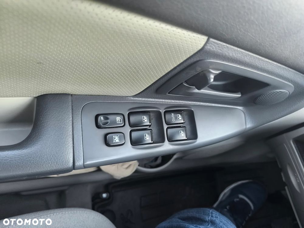 Kia Cerato 1.6 LX - 5