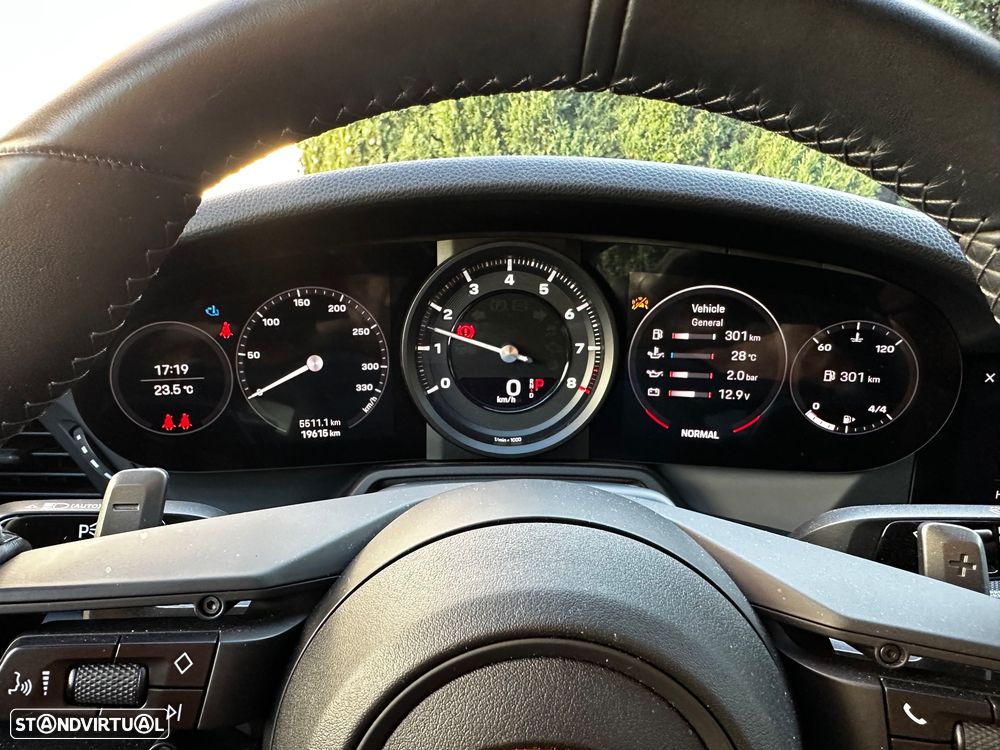 Porsche 911 (992) Carrera PDK - 5