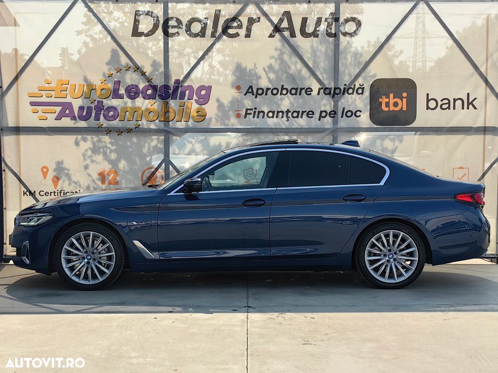 BMW Seria 5 530e Aut. Luxury Line - 11