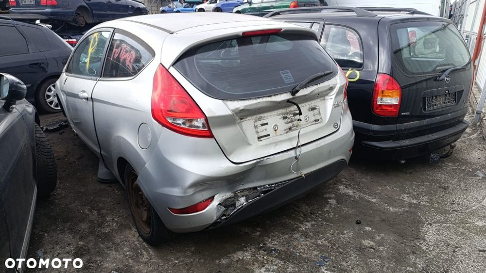 35944 Ford fiesta VII MK7 przedlift model od 08-12 silnik 1.4 TDCi 70 km lakier 69 - 6