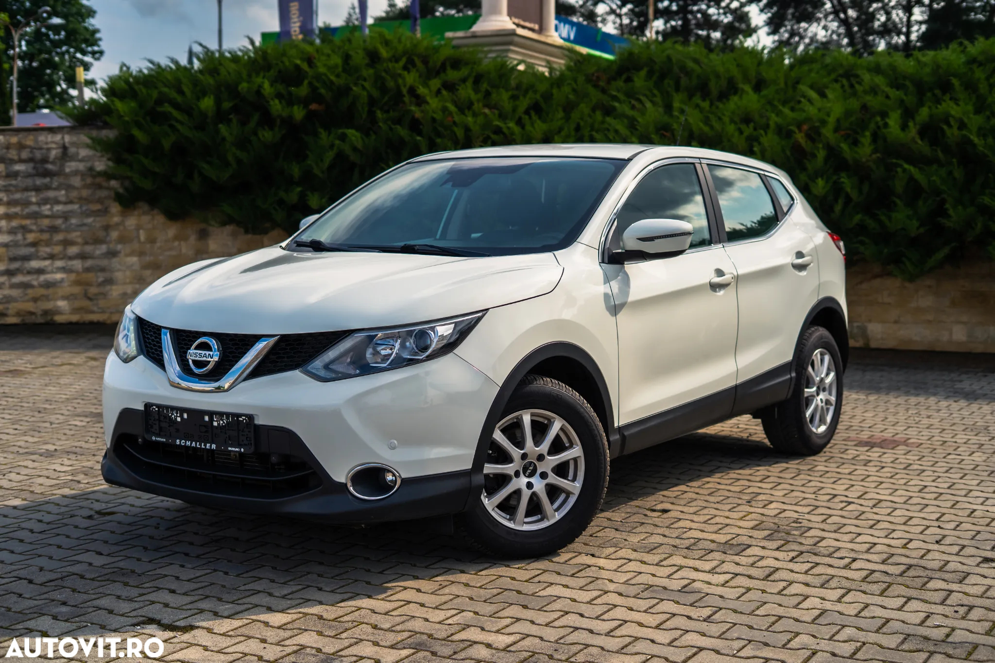 Nissan Qashqai - 4