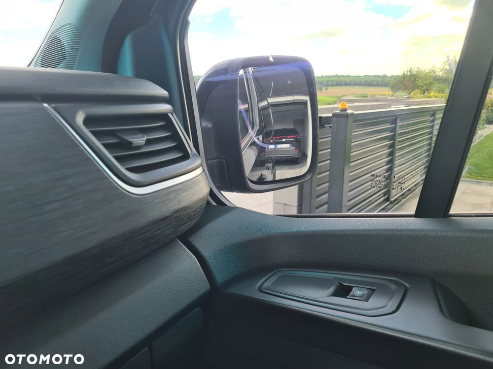 Renault Trafic - 23