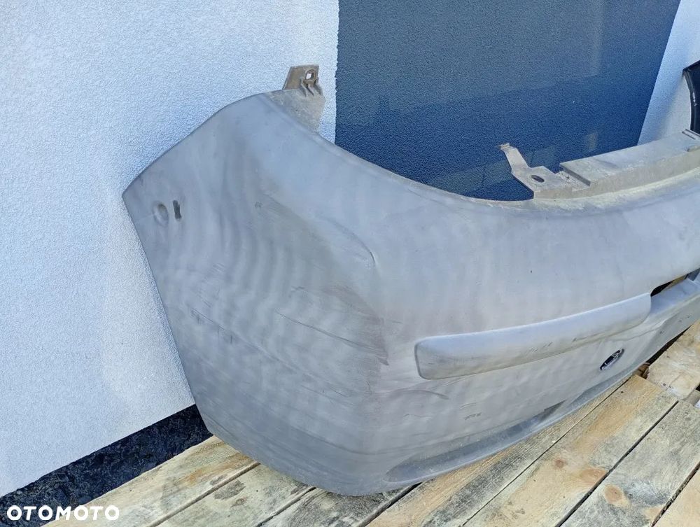 zderzak przedni przód renault trafic ii nissan primastar 2001-2006 8200173374 - 2