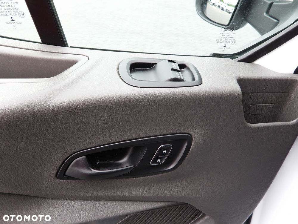 Ford TRANSIT KONTENER / CHŁODNIA 5*C / TEMPOMAT LEDY BLIŹNIACZE KOŁA KLIMATYZACJA  130KM - 30