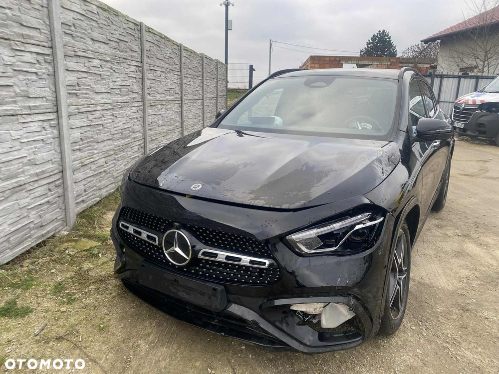 Mercedes-Benz GLA 200 mHEV AMG Line 7G-DCT - 35