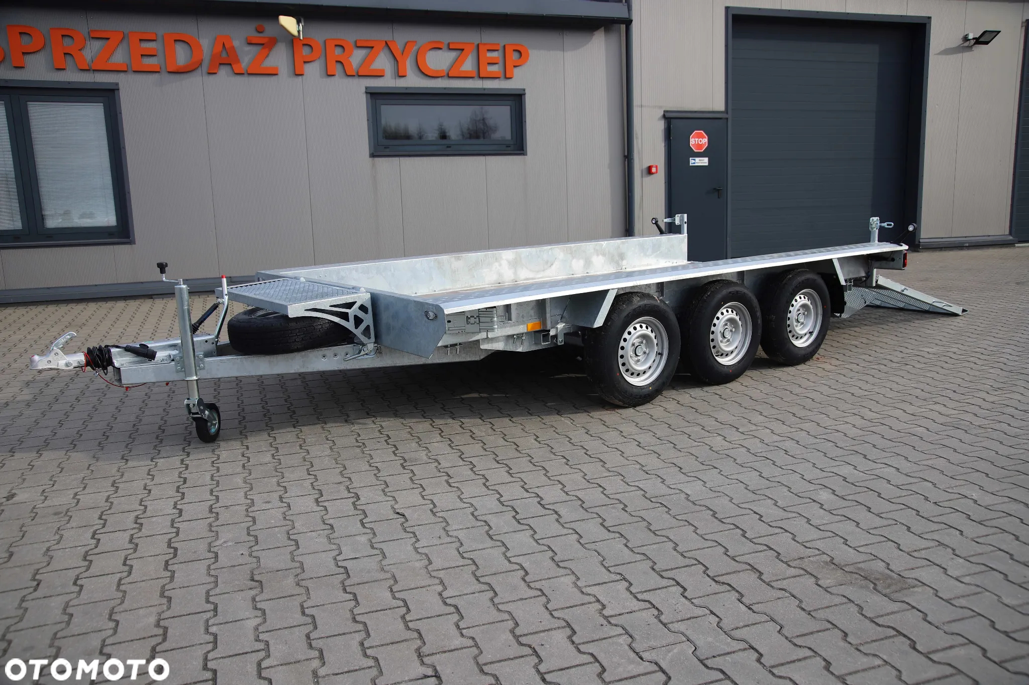 Niewiadów Przyczepa pod minikoparkę/sprzęt budowlany 400x180x25cm TRAP WJAZDOWY 3 OSIE DMC 3500kg BARDZO MOCNA!!! - 14