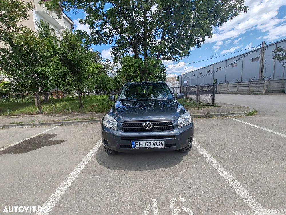 Toyota RAV4 2.0 Confort - 2