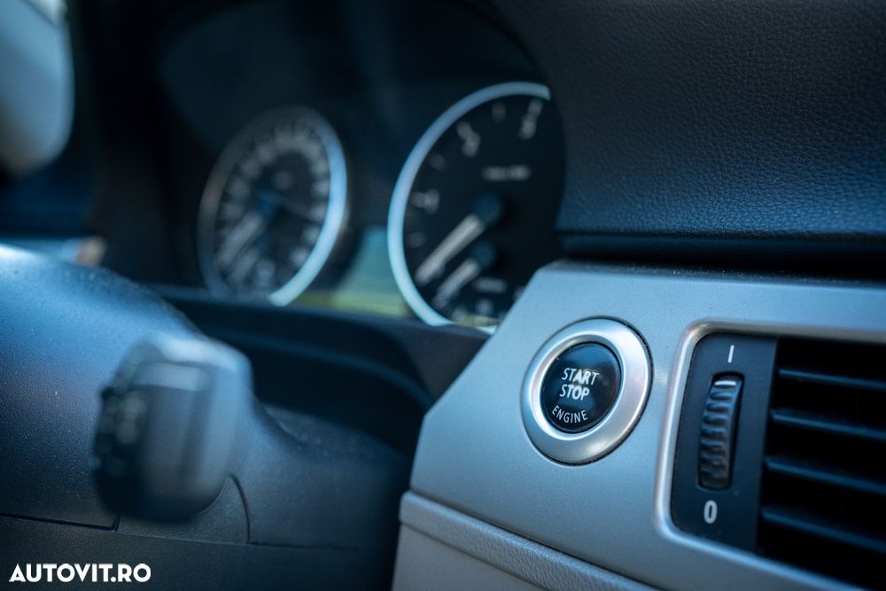BMW Seria 3 320d - 14