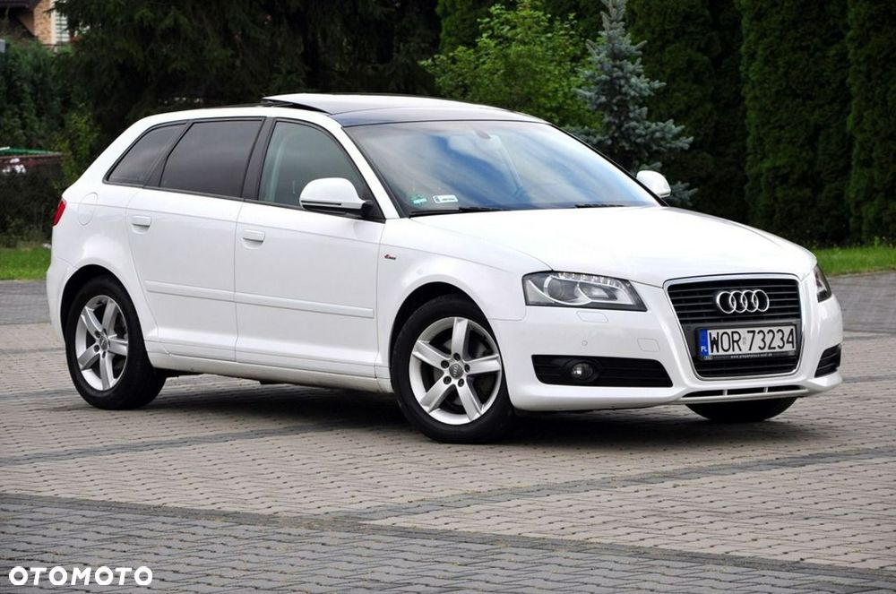 Audi A3 Sportback - 9
