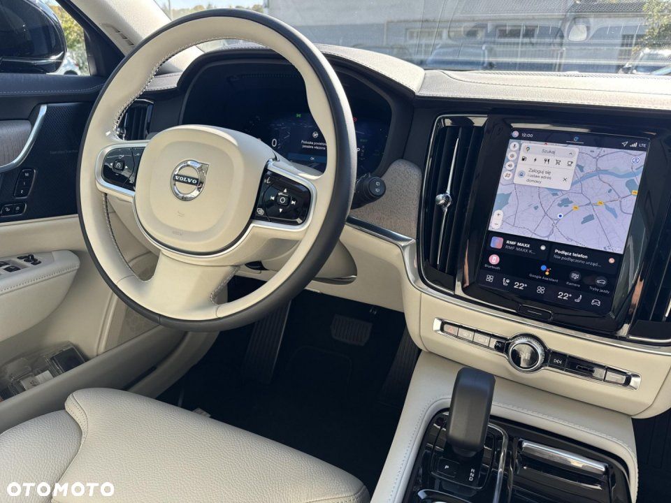 Volvo V90 - 17