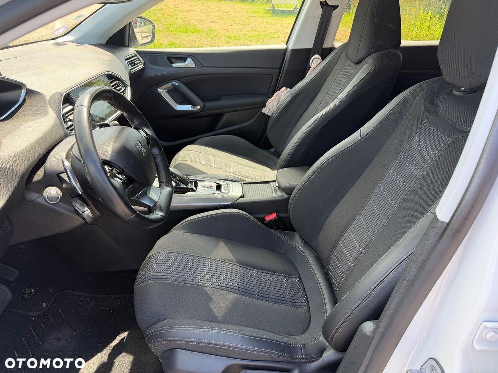 Peugeot 308 - 15