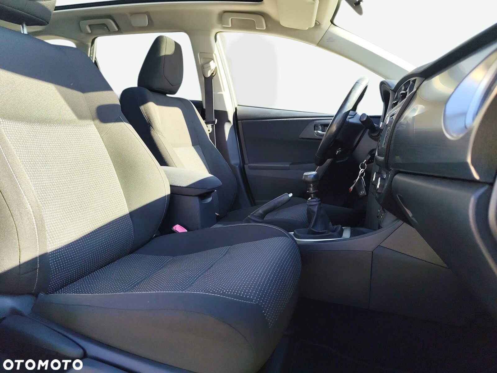 Toyota Auris - 20