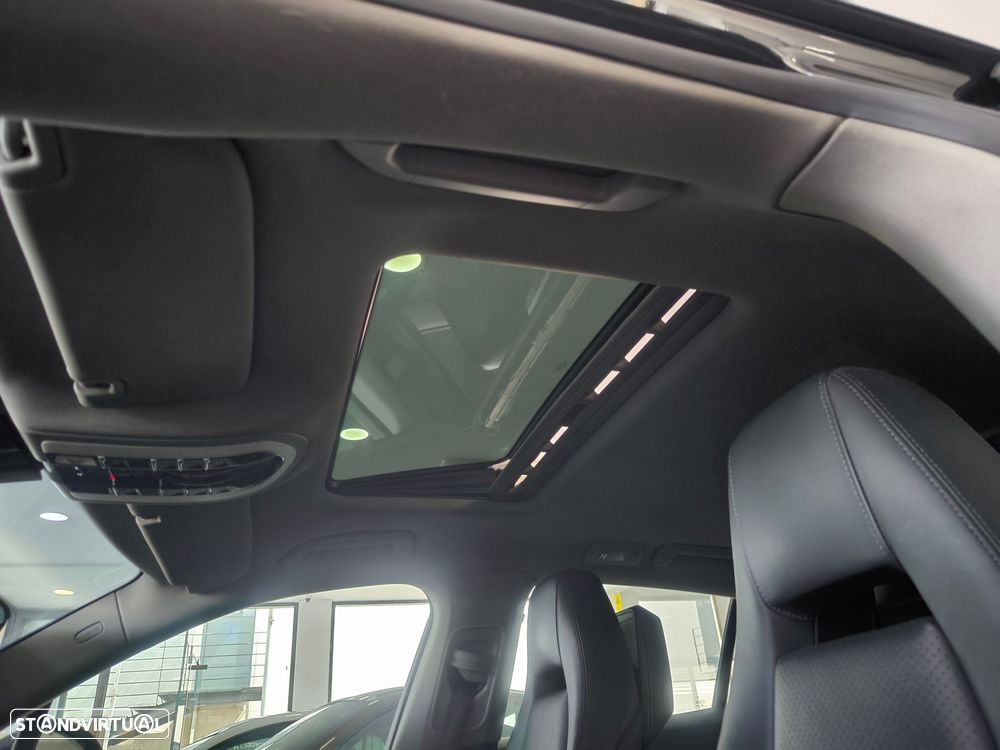Porsche Panamera Platinum Edition - 25