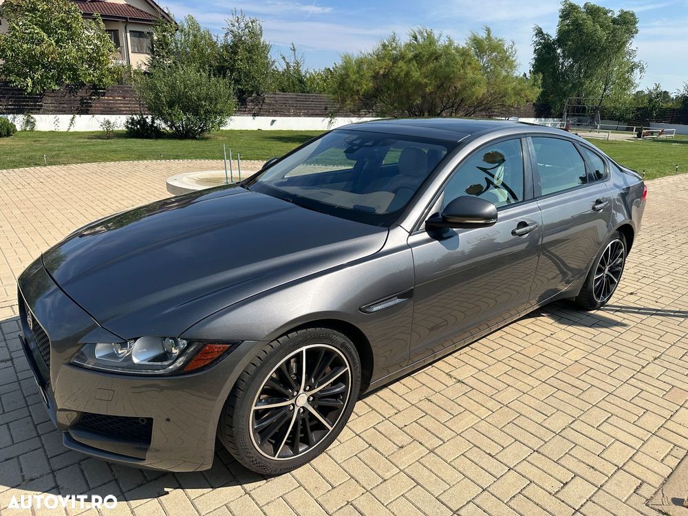 Jaguar XF 35t RWD Prestige - 1