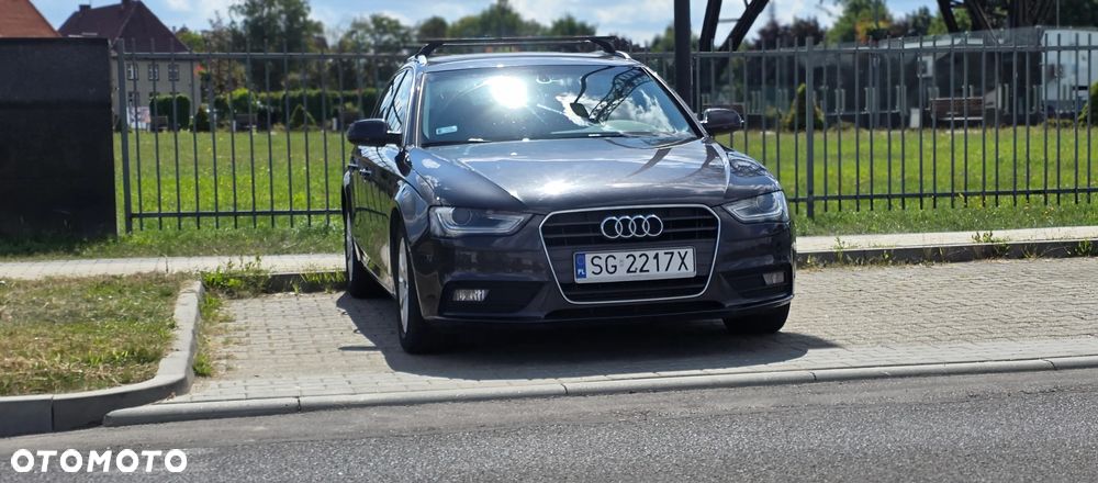 Audi A4 Avant 2.0 TDI DPF multitronic Ambiente - 2