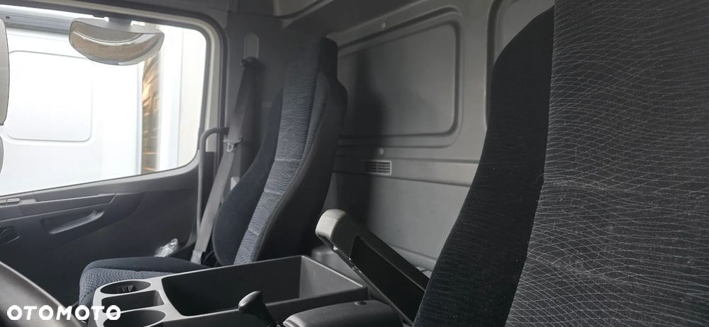 Mercedes-Benz Atego 1524, ładowność 7.600 kg, 18 palet - 24