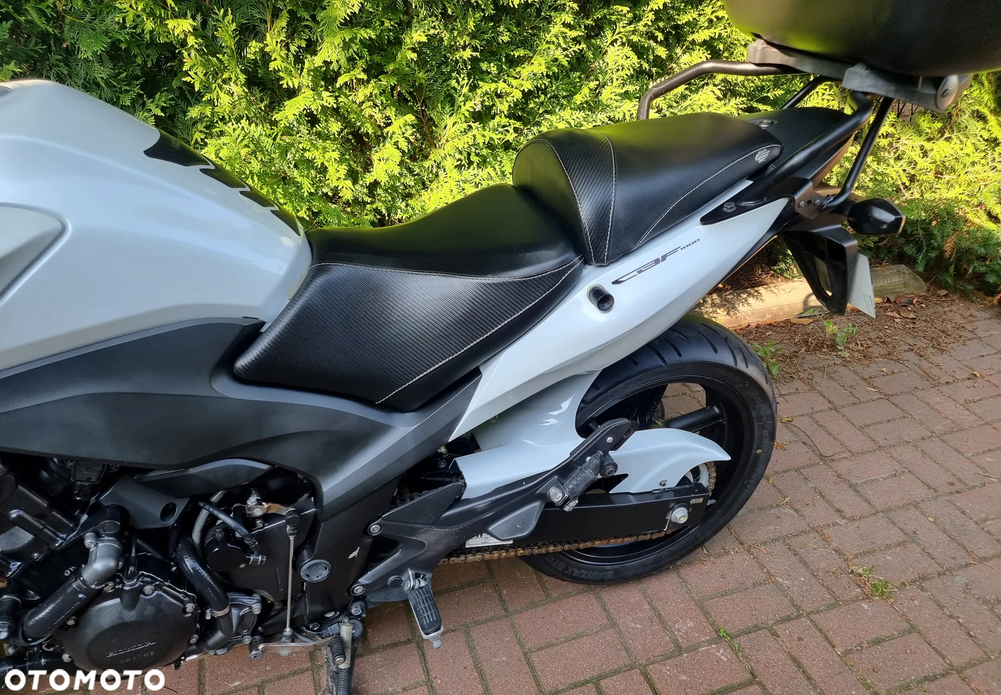 Honda CBF - 16