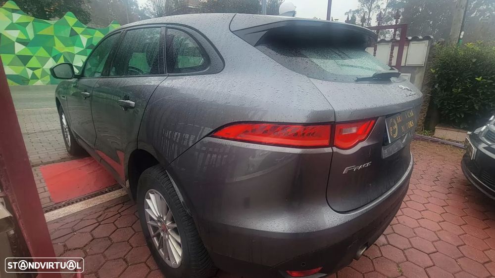 Jaguar F-Pace 3.0 D300 AWD - 11