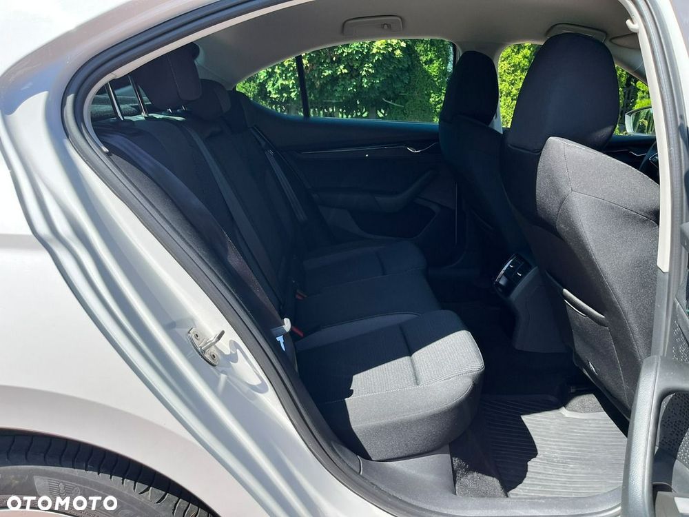 Skoda Octavia 1.5 TSI e-TEC DSG Ambition - 35