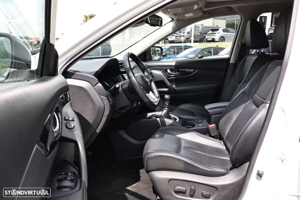 Nissan X-Trail 1.6 dCi Tekna - 38