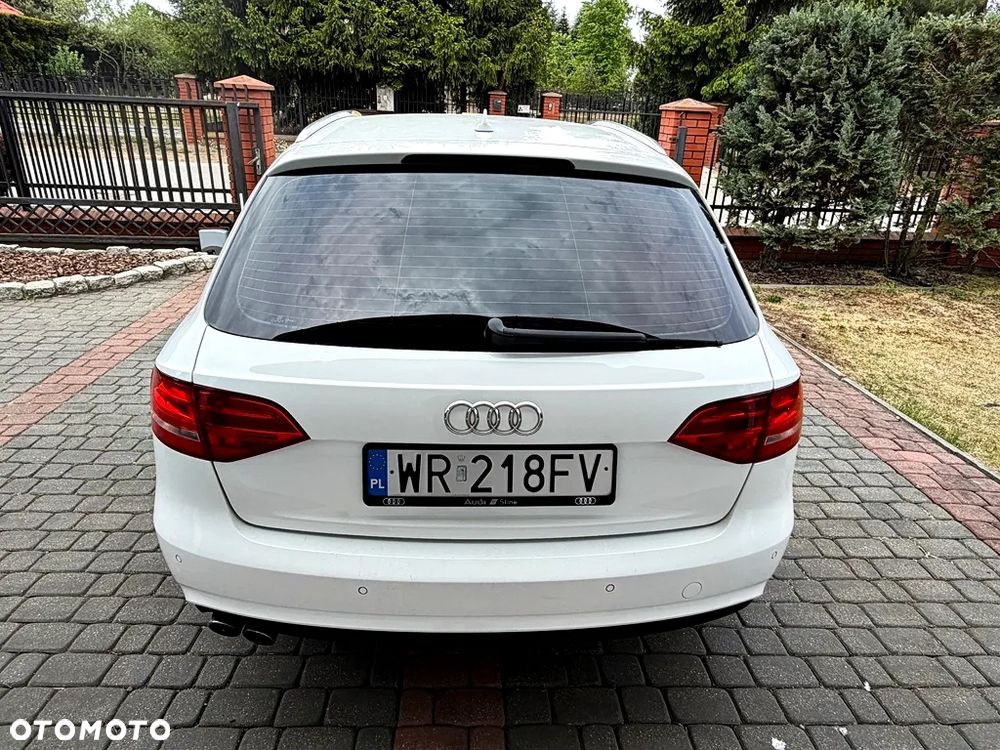 Audi A4 Avant - 10