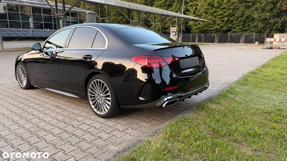 Mercedes-Benz Klasa C 300 d 9G-TRONIC AMG Line - 13