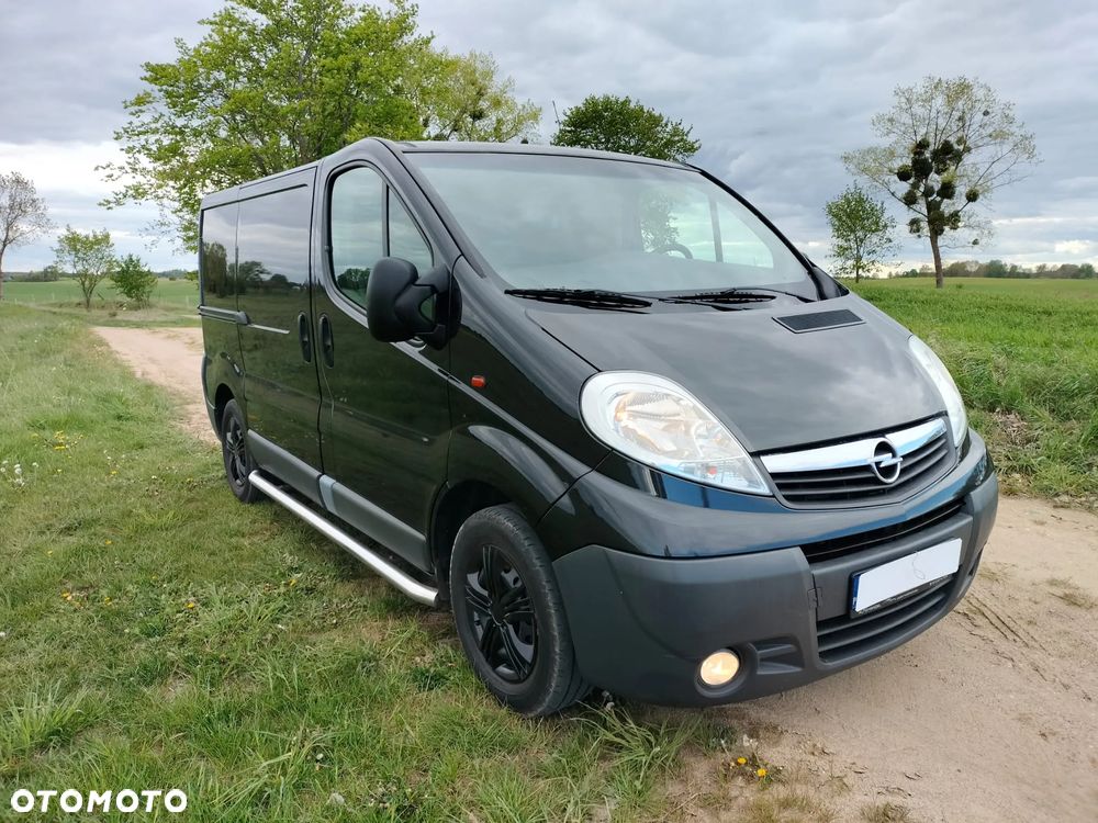 Opel vivaro - 1