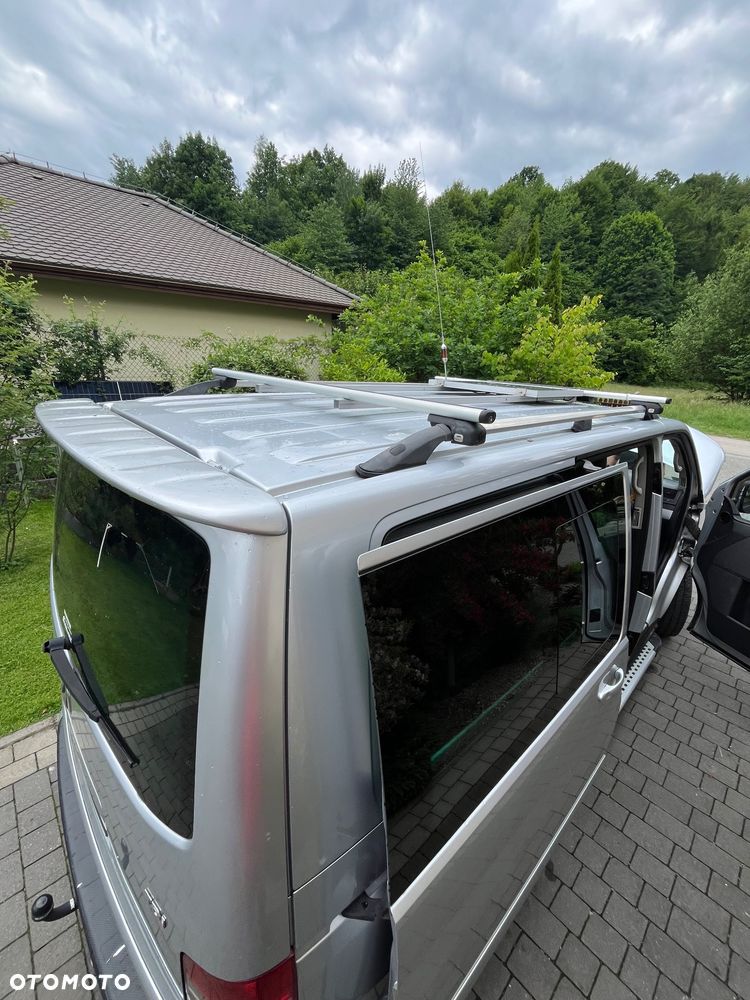 Volkswagen Multivan - 18