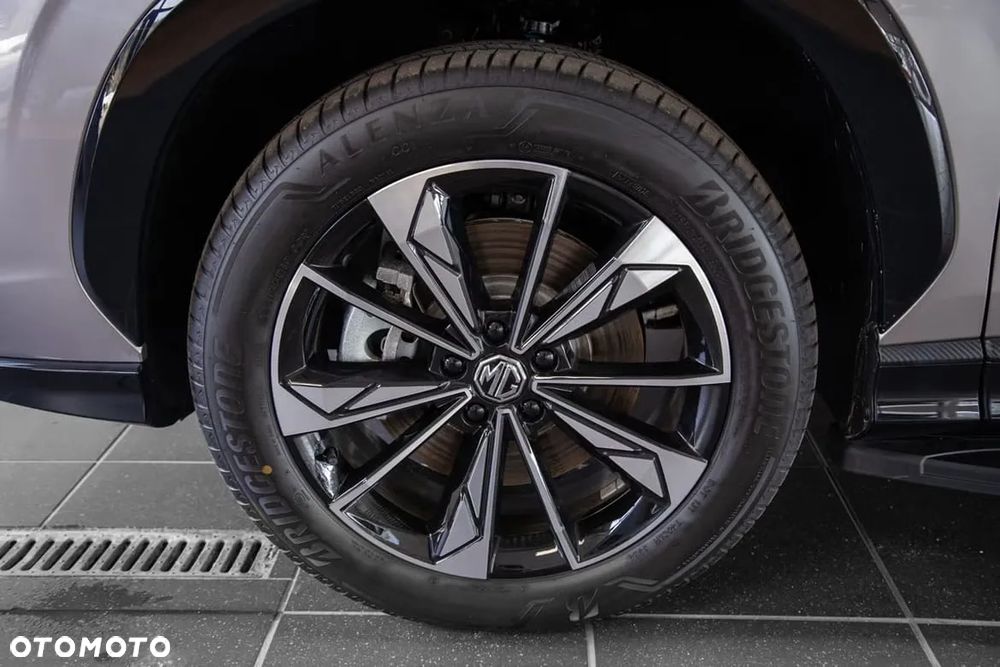 MG HS PHEV 1.5T-GDI Comfort - 12